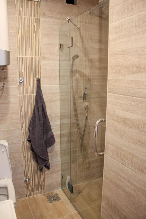 Comfortable Apartment In City Hub Belgrad Exteriör bild